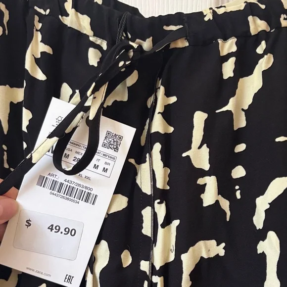 Zara Viscose Black and Cream Maxi Skirt - Picture 3 of 5